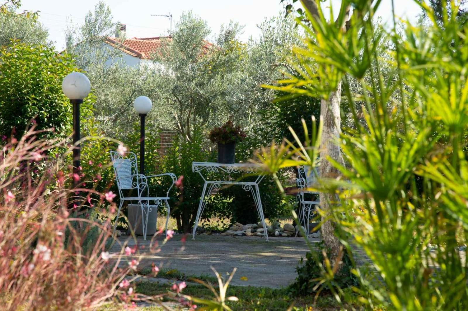 Pond And Pines, By Nice House By The Sea! Епаноми Екстериор снимка